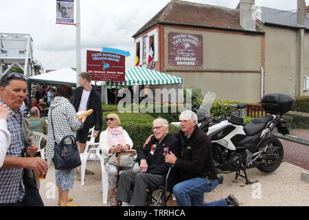 Commémoration à Pégasus Brücke du 75ème Anniversaire du Débarquement en Normandie Stockfoto