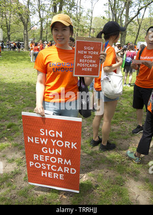 NYC Solidarität gehen Sie mit Waffengewalt Überlebenden an Cadman Plaza in Brooklyn, NY, 8. Juni 2019. Stockfoto