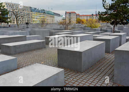 Berlin, Deutschland - November 08, 2018: Denkmal für die ermordeten Juden Europas oder Holocaust Memorial in Berlin Stockfoto