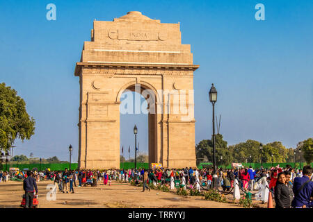 Neu Delhi, Indien - Februar, 2019. Das India Gate in Neu Delhi. India Gate ist ein Kriegerdenkmal auf 82.000 Soldaten der ungeteilten Indische Armee gestorben Stockfoto