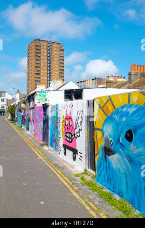 Graffiti und Street Art in Brighton, Großbritannien Stockfoto