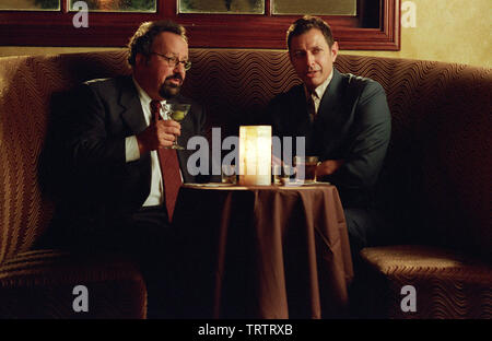 JEFF GOLDBLUM IN DER ERSTEN ZEIT (2006). Copyright: Nur die redaktionelle Nutzung. Kein Merchandising oder Buch deckt. Dies ist eine öffentlich verteilten Handzettel. Zugriffsrechte nur, keine Lizenz des Urheberrechts zur Verfügung gestellt. Nur in Verbindung mit Werbung für diesen Film. Credit: FETT FILME/EMERSON, SAM/Album Stockfoto