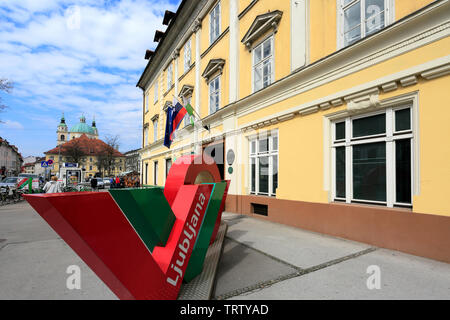 Die Tourist Information Center, Ljubljana, Slowenien, Europa. Stockfoto