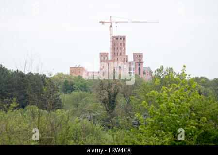 Baustelle der multifunktionale Gebäude Schloss in Stobnica, Polen. 2. Mai 2019 © wojciech Strozyk/Alamy Stock Foto Stockfoto