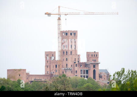 Baustelle der multifunktionale Gebäude Schloss in Stobnica, Polen. 2. Mai 2019 © wojciech Strozyk/Alamy Stock Foto Stockfoto