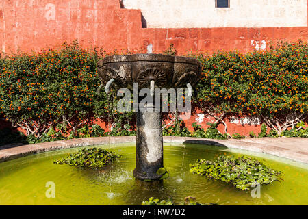 Zocodober Square in Monasterio de Santa Catalina, Kloster, religiöse Gebäude in Arequipa, Peru, Südamerika Stockfoto