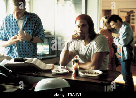 MICHAEL RAPAPORT und BRAD PITT in True Romance (1993). Copyright: Nur die redaktionelle Nutzung. Kein Merchandising oder Buch deckt. Dies ist eine öffentlich verteilten Handzettel. Zugriffsrechte nur, keine Lizenz des Urheberrechts zur Verfügung gestellt. Nur in Verbindung mit Werbung für diesen Film. Credit: MORGAN CREEK/DAVIS FILME/Album Stockfoto