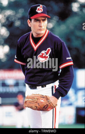 CHARLIE SHEEN in der MAJOR LEAGUE (1989). Copyright: Nur die redaktionelle Nutzung. Kein Merchandising oder Buch deckt. Dies ist eine öffentlich verteilten Handzettel. Zugriffsrechte nur, keine Lizenz des Urheberrechts zur Verfügung gestellt. Nur in Verbindung mit Werbung für diesen Film. Credit: MORGAN CREEK/PARAMOUNT/Album Stockfoto