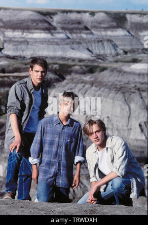 JONATHAN TAYLOR THOMAS, Devon Sawa und Scott Bairstow in WILD AMERICA (1997). Copyright: Nur die redaktionelle Nutzung. Kein Merchandising oder Buch deckt. Dies ist eine öffentlich verteilten Handzettel. Zugriffsrechte nur, keine Lizenz des Urheberrechts zur Verfügung gestellt. Nur in Verbindung mit Werbung für diesen Film. Quelle: WARNER BROTHERS/Album Stockfoto