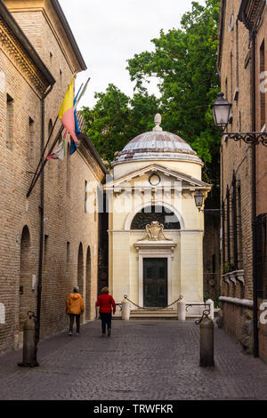 Neo-klassischen Grab von Dante Alighieri, 1781, Ravenna, Emilia-Romagna, Italien Stockfoto