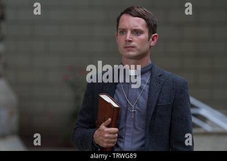 ELIJAH WOOD IN DEN LETZTEN WITCH HUNTER (2015). Copyright: Nur die redaktionelle Nutzung. Kein Merchandising oder Buch deckt. Dies ist eine öffentlich verteilten Handzettel. Zugriffsrechte nur, keine Lizenz des Urheberrechts zur Verfügung gestellt. Nur in Verbindung mit Werbung für diesen Film. Credit: APERTURE UNTERHALTUNG/ATMOSPHÄRE ENT/NEOREEL/SUMMIT ENT/Album Stockfoto