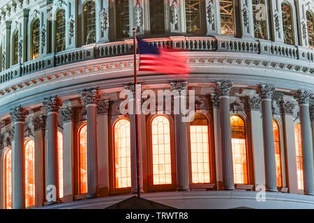 US Capitol Dome Flagge Nordseite Congress Haus Vertreter Senat Hauptstadt Washington DC Stockfoto