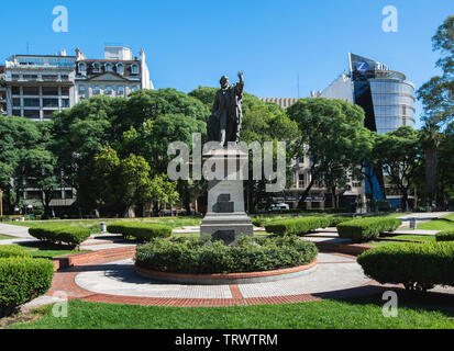 Denkmal für Adolfo Alsina auf Plaza Libertad, Retiro, Buenos Aires, Argentinien Stockfoto