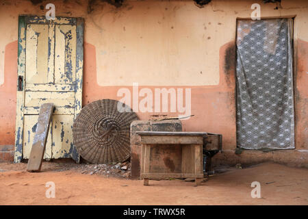 Fassade d'une Habitation au Togo. Afrique de l'Ouest. Stockfoto