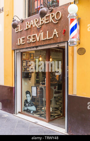 Traditionelle Haar shop in Sevilla, Spanien Stockfoto