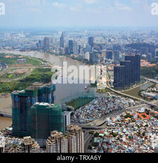 Ho Chi Minh Stadt Saigon Antenne einen Panoramablick auf die Stadt und den Fluss. Stockfoto