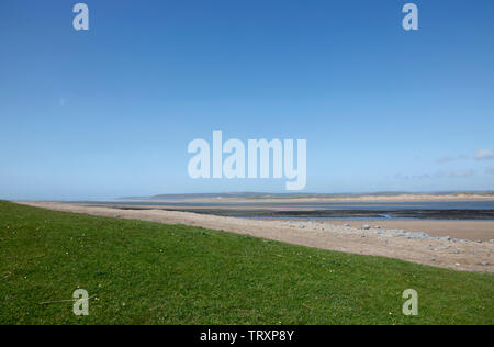 Blick von Northam Burrows über Zeitarbeit Torridge Mündung Braunton Burrows und Saunton Sands, Devon, England, Großbritannien Stockfoto