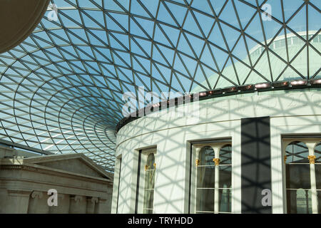 Der Innenraum des British Museum in London. Stockfoto