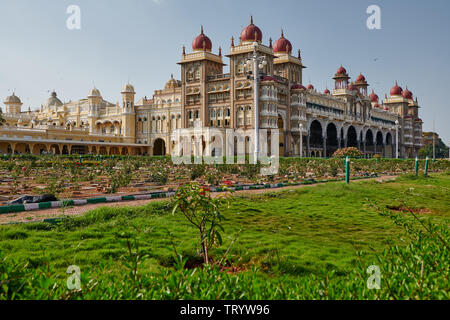 Außenansicht von Mysore Palast oder ambavilas Palace, Mysore, Hassan, Karnataka, Indien Stockfoto