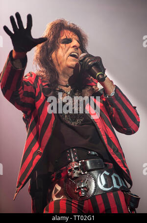 Alice Cooper bei der cropredy Fairport Convention Cropredy, Oxfordshire, UK. 8. August 2013 Stockfoto