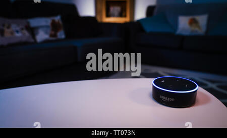 Amazon Echo Dot Stockfoto