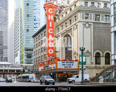 Legendäre Chicago Theater auf North State Street in der Innenstadt von Chicago. Dieses Wahrzeichen thetaer im Jahre 1921 eröffnet. Stockfoto