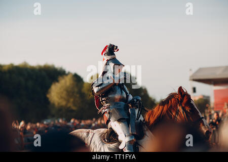 Ritter auf Pferd Ritter Turnier Stockfoto