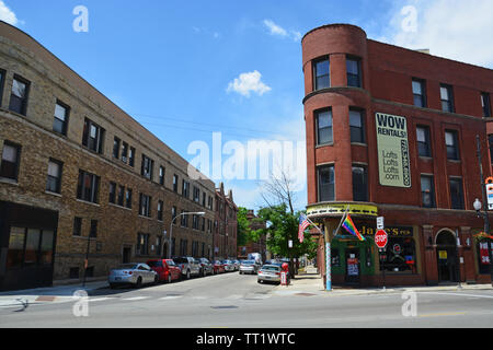 Der Schnittpunkt der Clark Street und Oakdale Avenue in Chicago's Lakeview Nachbarschaft. Stockfoto