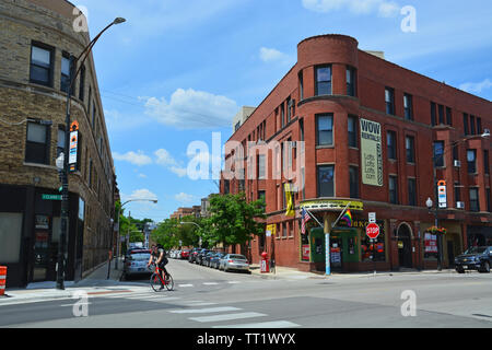 Der Schnittpunkt der Clark Street und Oakdale Avenue in Chicago's Lakeview Nachbarschaft. Stockfoto