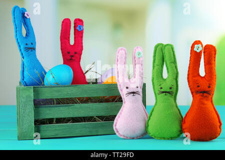 Zusammensetzung mit lustigen handgemacht Ostern Kaninchen Stockfoto
