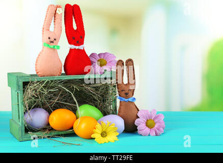 Zusammensetzung mit lustigen handgemacht Ostern Kaninchen Stockfoto