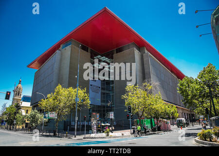 Santiago, Chile - Dec 29, 2018: Gebäude von San Sebastian an der Universität in Santiago, Sede Bella Vista, Chile. Stockfoto