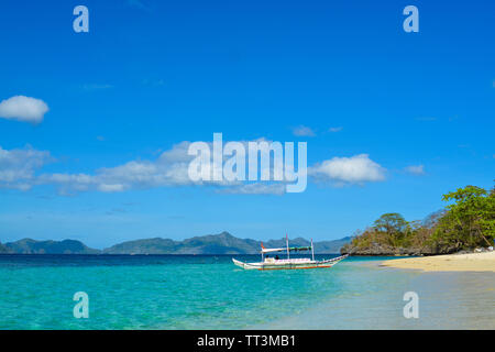 El Nido, Philippinen, 25., Februar, 2016. Blick auf El Nido. Es ist ein 1. Klasse Gemeinde in der Provinz Palawan, Philippinen. Stockfoto