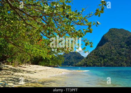 El Nido, Philippinen, 25., Februar, 2016. Blick auf El Nido. Es ist ein 1. Klasse Gemeinde in der Provinz Palawan, Philippinen. CNNGo hat Ich Stockfoto