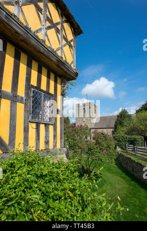 Stokesay Schloss, Shropshire, England. Ein mittelalterliches Herrenhaus in der Nähe von Craven Arms, Shropshire, der ein beliebtes Reiseziel. Stockfoto