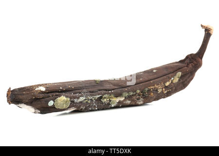 Faule Banane isoliert auf weißem Stockfoto