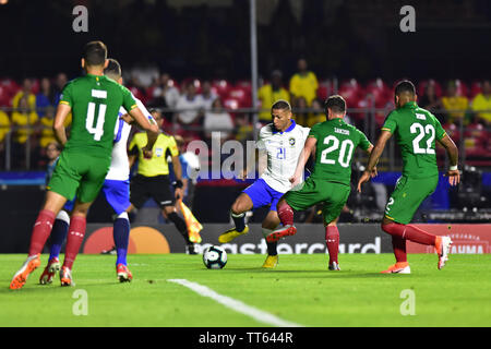 Sao Paulo, Brasilien, 14. Juni 2019 - Richarlison von Brasilien-Match zwischen Brasilien und Bolivien, gültig für die erste Runde der Gruppe A der CONMEBOL Copa América Brasil 2019, im Stadion von Morumbi, südzone Sao Paulo statt, in der Nacht von Freitag, 14. (Quelle: Eduardo Carma/Alamy Live-Nachrichten) Stockfoto