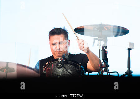 Jonny Quinn, Schlagzeuger der schottische Band Snow Patrol, die live auf der Bühne des Firenze Rocks Festival 2019 in Florenz, Italien, Öffnung für Ed Stockfoto