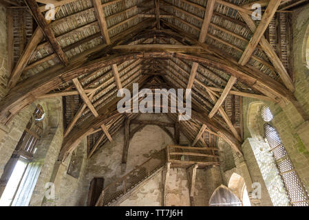 In der Halle auf stokesay Schloss, Craven Arms, Shropshire, England. Beeindruckende Dach aus Holz hölzern. Stockfoto