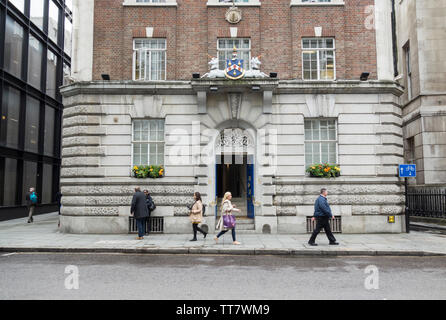 Äußere der Worshipful Company von Wachs Chandlers, Gresham Street. London, EC2, UK Stockfoto