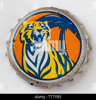 Verwendet Tiger Beer Bottle Top Stockfoto