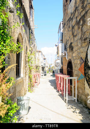 Gasse in Alacati Stockfoto
