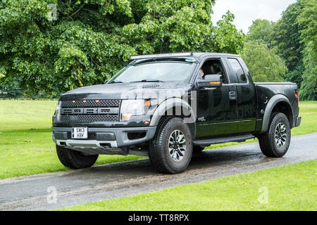 2013 Ford F150 AWD Truck USA. Beliebte Vintage, amerikanische Klassiker Sammlerstück Veteran Super-Autos, zukünftige moderne SUV-Fahrzeuge. Leyland, Lancashire. VEREINIGTES KÖNIGREICH. Stockfoto