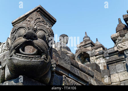 Borobudur, Zentraljava, Indonesien. 7. Mai, 2019. Die 9.-Jahrhundert Buddhistische Tempel Borobudur Verbindungen, UNESCO-Weltkulturerbe, Central Java. Stockfoto