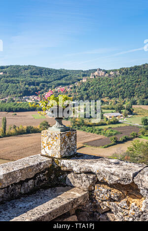 Blick auf das berühmte Tal der Dordogne Perigord Region in Frankreich Stockfoto