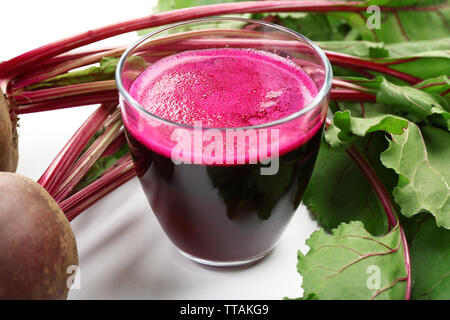 Frische Zuckerrüben Saft, Nahaufnahme Stockfoto