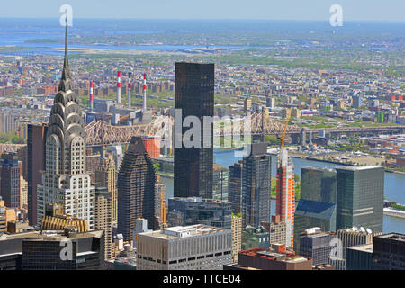 Turtle Bay in Midtown Manhattan und Queensboro Brücke über den East River. Stockfoto