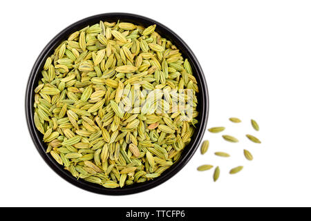 Fenchel Samen auf weißem Hintergrund, Ansicht von oben. Stockfoto