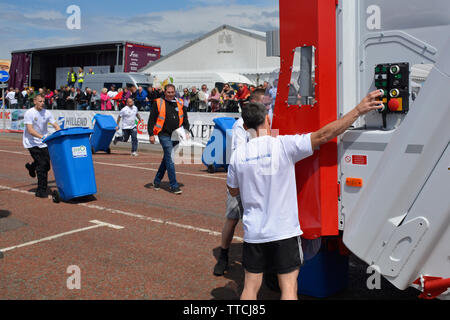 Bin Lkw-Racing am Meer: Aktion aus den Nationalen Meisterschaften 2019 verweigern, Weston Super-Mare, Somerset, Großbritannien Stockfoto