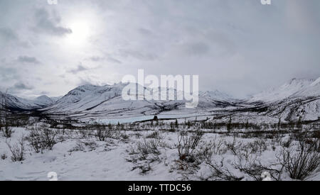 Tombstone Territorial finden Ende März, Yukon, Kanada Stockfoto